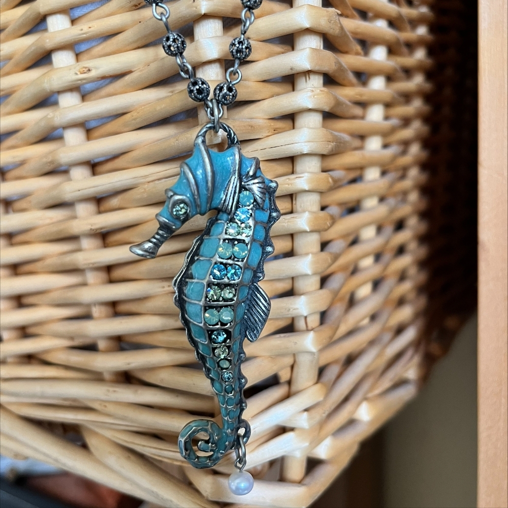 Mary DeMarco Seahorse Pendant